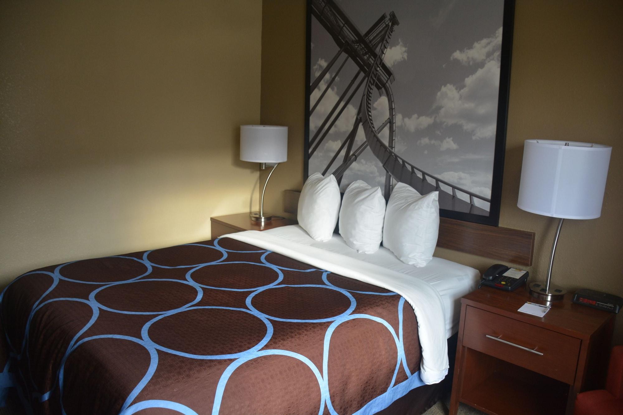 Super 8 By Wyndham Altoona Hotel Luaran gambar
