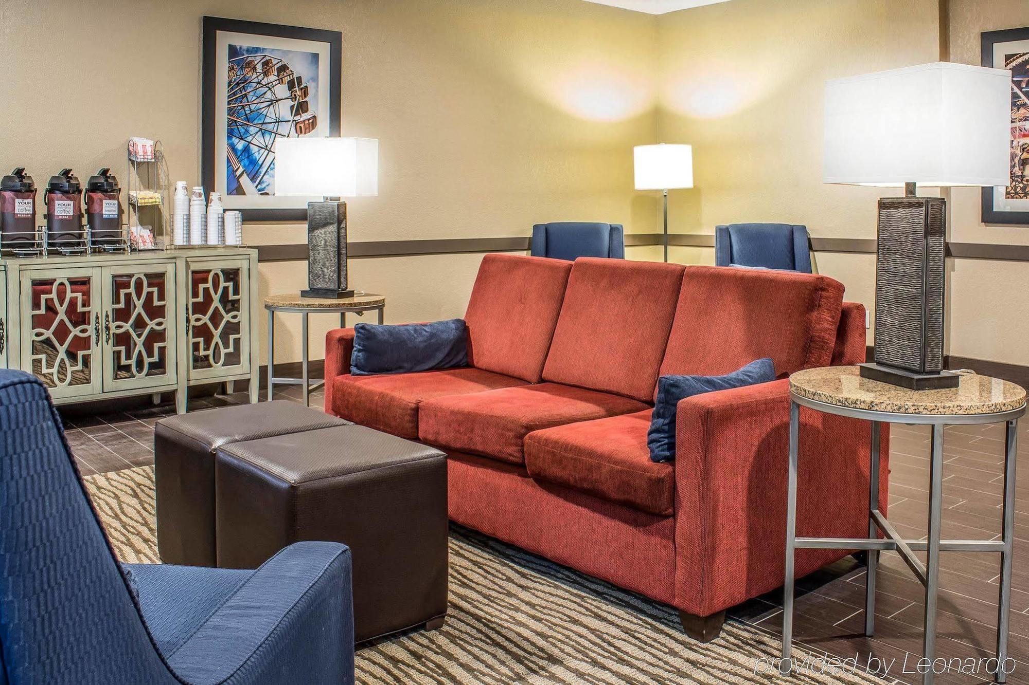 Super 8 By Wyndham Altoona Hotel Luaran gambar